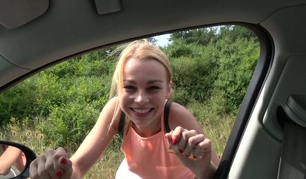 Я дала водителю и отсосала ему - порно пикап