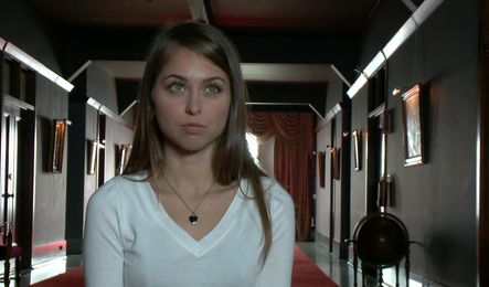 Красотка Райли получила кайф от жесткого порно