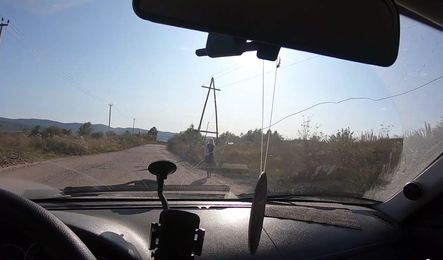 Решил соблазнить одинокую русскую девушку на быстрый секс