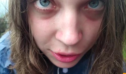 Ника и ее парень занялись сексом во время похода