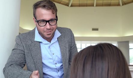 Препод не отказался от секса с симпатичной студенткой