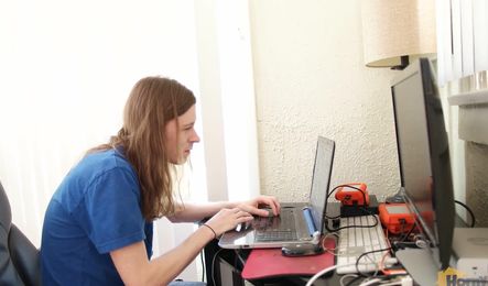 Мамаша отомстила мужу сексом с пасынком