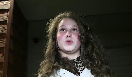 Свиду скромная студентка не откзалась посетить телом за деньги