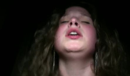 Свиду скромная студентка не откзалась посетить телом за деньги