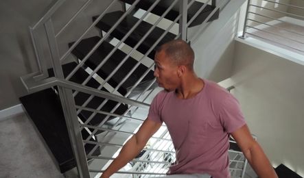 Пасынок даже не догадывается, какая похотливая у него мачеха