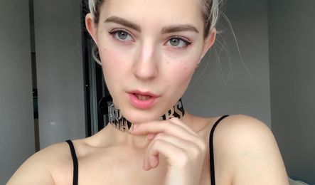 Русская милашка и ее парень шликаются в порно ради подписчиков