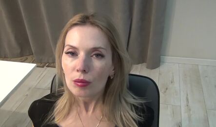 Милфа за 35 заехала к любовнику на секс