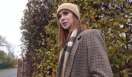 Повелась на секс с незнакомцем и осталась довольна