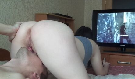 Пригласил соседку на секс и отдохнул с ней, пока жена у тёщи