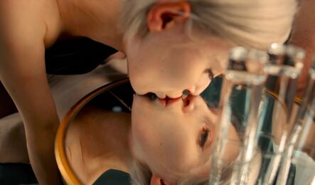 Худая блондинка любит гламурный секс с любовником в тайне от мужа