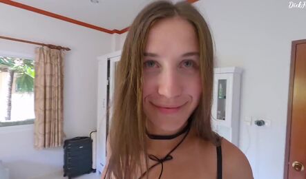 Молодая красотка сама пришла за классным сексом