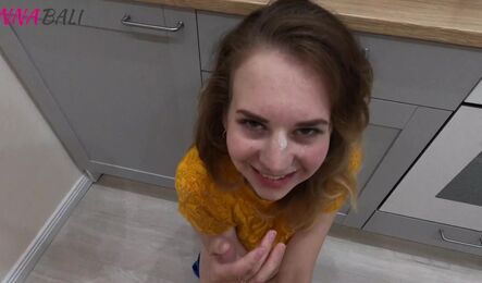 Русская девушка не нашла деньги, но заплатила секом