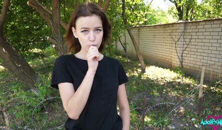 Студентка не отказалась от бесплатного мужского внимания