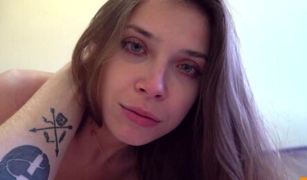 Сексуальные разговоры с русской девушкой плавно переросли в секс