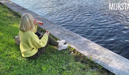 Пикап русской милфы прямо в парке закончился секом на природе