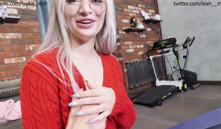 Как студент соблазнил училку и легко развел ее на секс