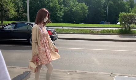 Соседка зашла к парню в гости, когда он пригласил!