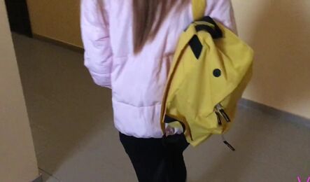 Пригласила приятеля домой, когда дома никого не было и отлично с ним развлеклась