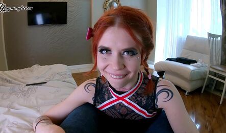 Как студентка рассчиталась за квартиру приятным анальным сексом