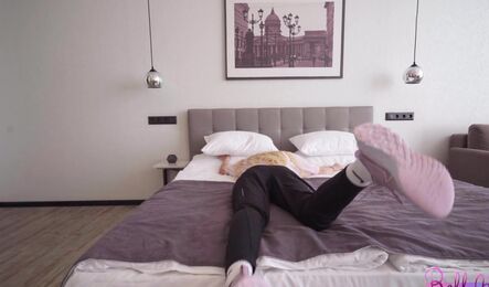 Русская фитоняшка любит спорт и анальный секс!