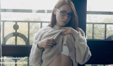 Супер девушка зашла в гости на секс до оргазма!