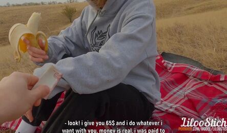 Красотка и ее парень занялись классным сексом с шикарным видом на природу!