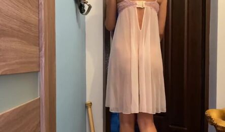 Красивая подруга не пошла на свидание с парнем, и он решил зайти в гости!