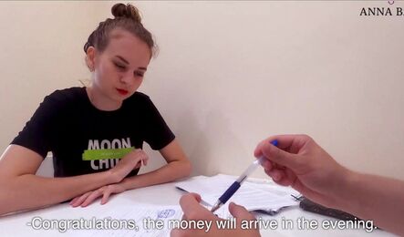 Русская девушка не отказалась погасить долг вот таким способом!