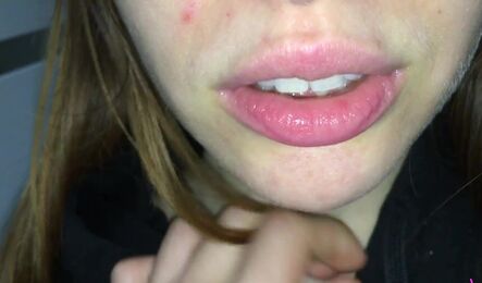 Красивая подружка не отказалась от быстрого секса с другом