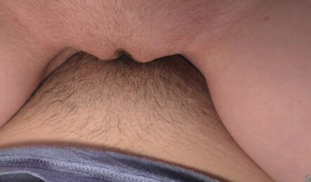 Как сводная сестра дала порвать на себе колготки