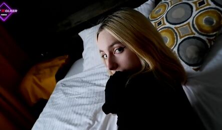 Русская девушка знает как соблазнить парня на секс