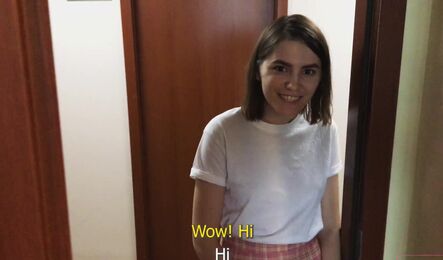 Знакомство с соседкой закончилось сексом в моем номере