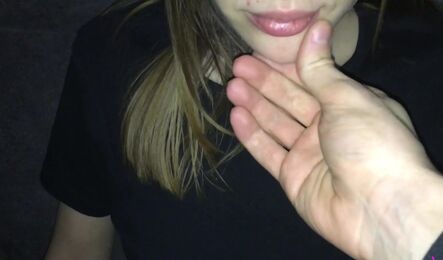 Как русская сводная сестра помогла брату кончить с оргазмом!