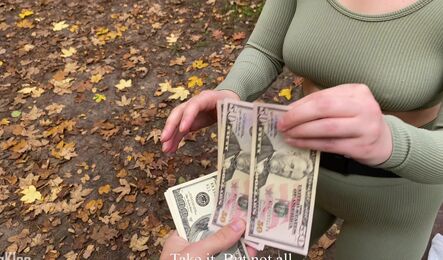 Русская студентка не против секса за деньги