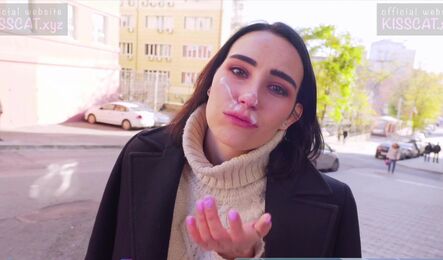 Познакомился с русской давалкой из Воронежа и занялся с ней сексом прямо на улице