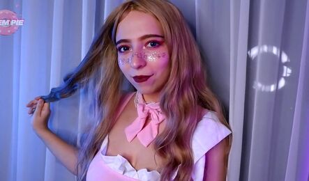 Русская милашка и ее бойфренд получают совместный оргазм