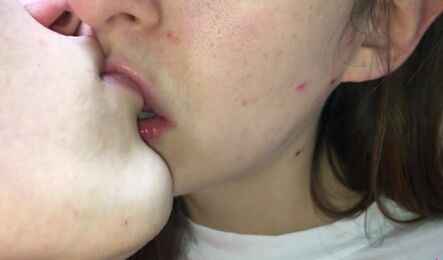 Сводной сестре захотелось новогоднего секса с братом