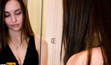 Русская милфа вспоминает секс с бывшим мужем