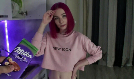 Русский секс с соседкой за вкусную шоколадку!