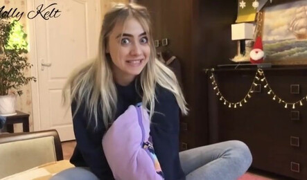 Трахнул подругу в позе раком и тем самым подготовил ее к свиданию с парнем!