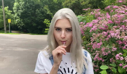 Ева Эльфи в красивом порно на природе!