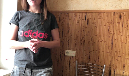 Сводная сестра разрешила брату подготовить ее к первому сексу!