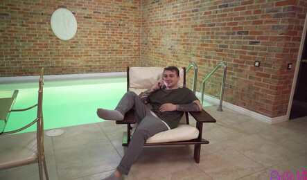 Свидание с русской девушкой закончилось супер сексом!