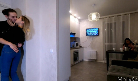 Вызывал путану, а приехала подруга жены!