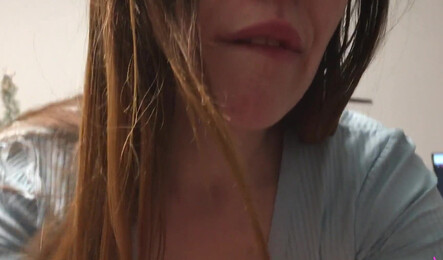 Как русская пара встретила Новый Год, когда дома никого не было!