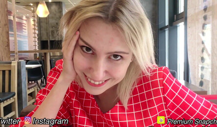 Мы только познакомились и сразу трахнулись!