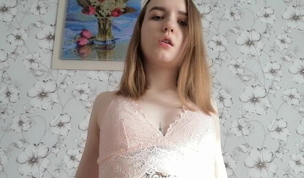 Сделала любимому утренний минет и приняла во все дырки!