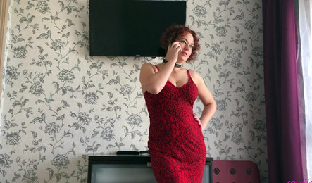 Зрелая русская женщина и ее муженек занимаются сексом в русском домашнем порно!