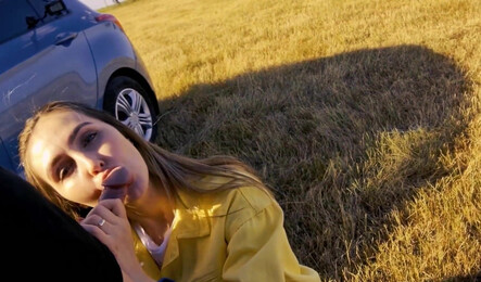 Привез девушку в деревню и трахнул на природе!