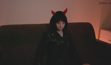 Порно с сюжетом на Хеллоувин!